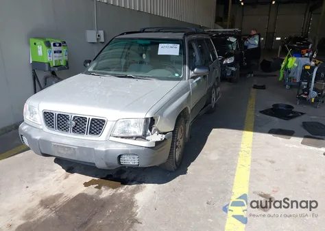 2002 Subaru Forester L из США, поврежденный, VIN JF1SF63562H754466